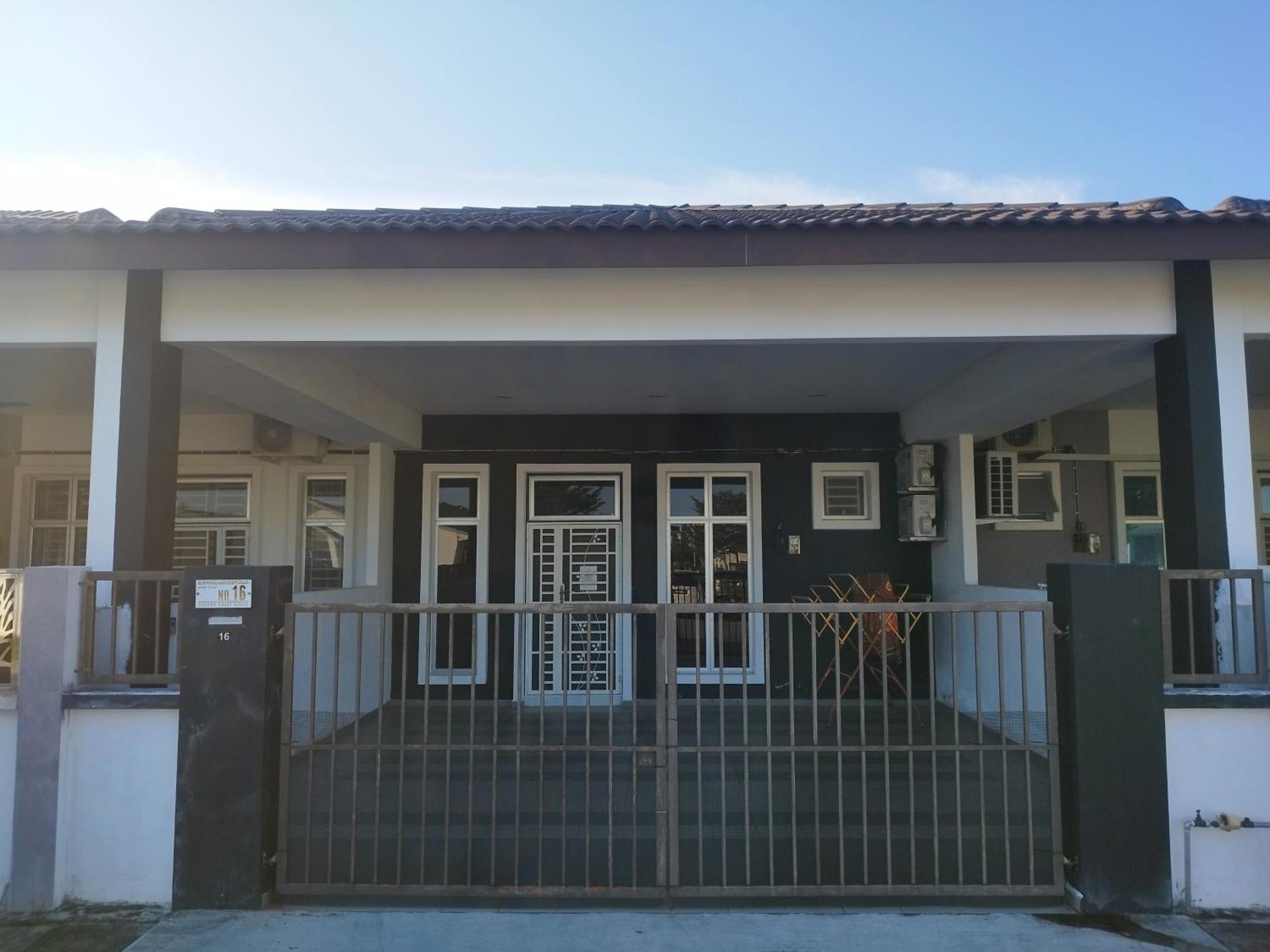 Holiday home Homestay Batu Pahat, Bushra Batu Pahat
